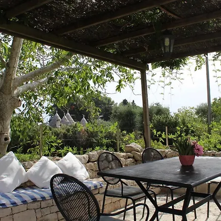 Ostuni,trullo Fiabesco Con Piscina