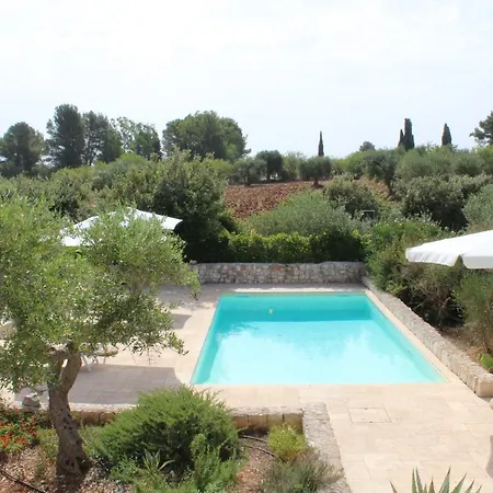 Apartment Ostuni,trullo Fiabesco Con Piscina