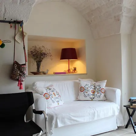 Apartment Ostuni,trullo Fiabesco Con Piscina